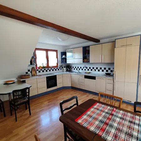 Apartment Große, Gemütliche In Dörflicher Idylle *