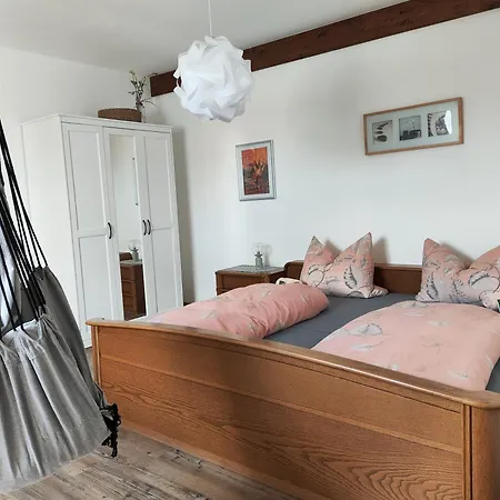 Apartment Große, Gemütliche In Dörflicher Idylle *