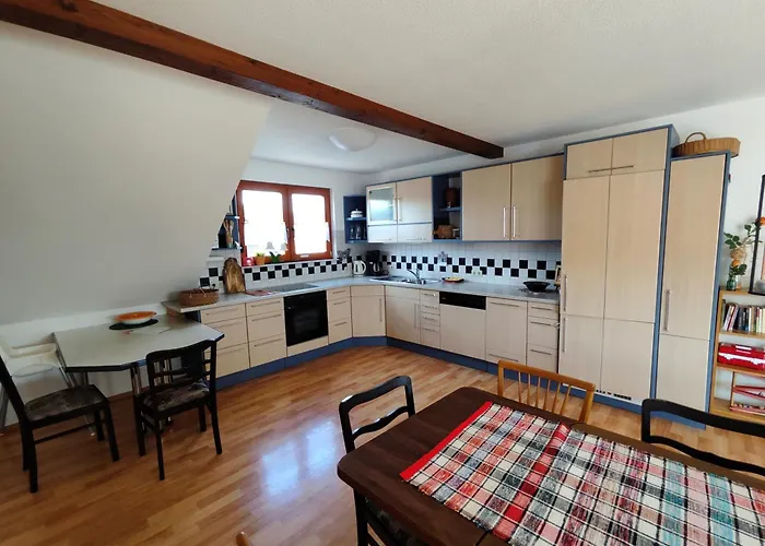 شقة Grosse, Gemuetliche In Doerflicher Idylle *