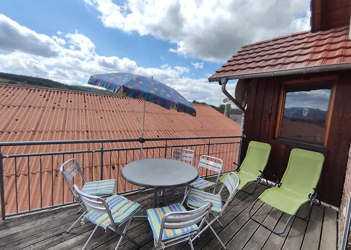 Grosse, Gemuetliche In Doerflicher Idylle شقة Breitenbach am Herzberg